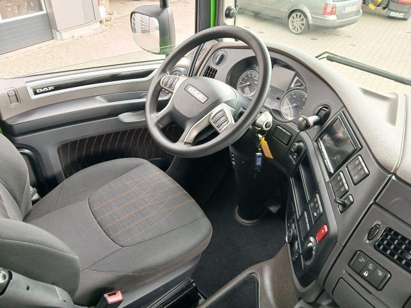 DAF XF 450 FT 4X2 LOW DECK null