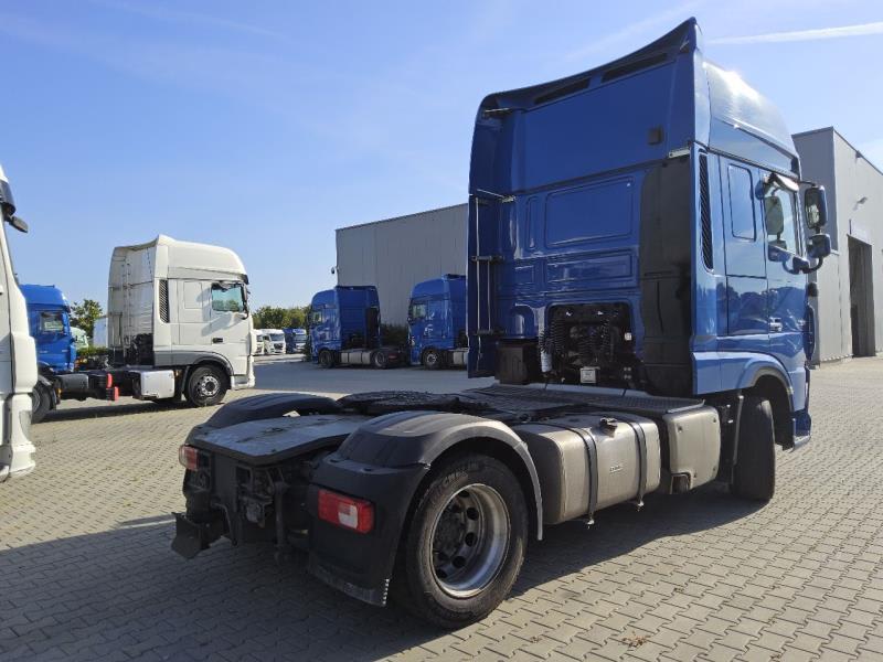 DAF XF 480 FT 4X2 LOW DECK null