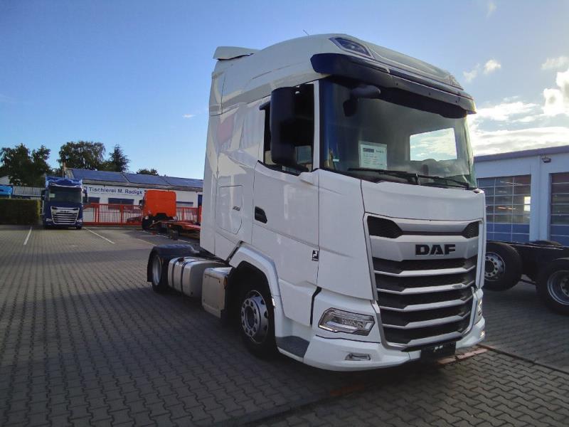 DAF XG 480 FT 4X2 LOW DECK null