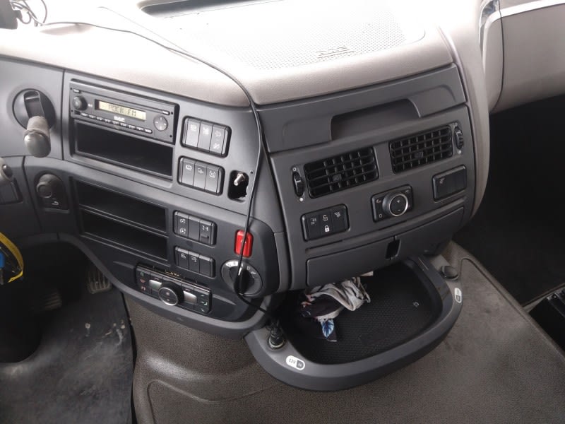 DAF XF 480 FTP 6X2 P null