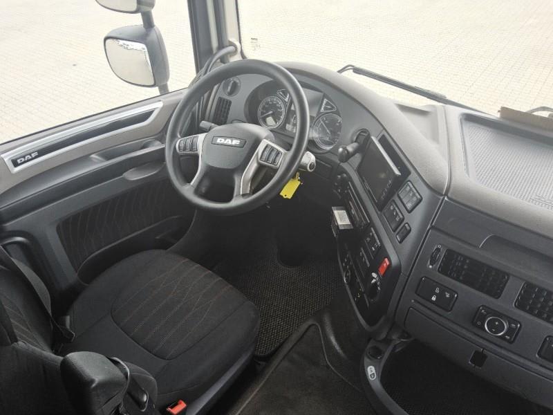 DAF XF 480 FAR 6X2 R null