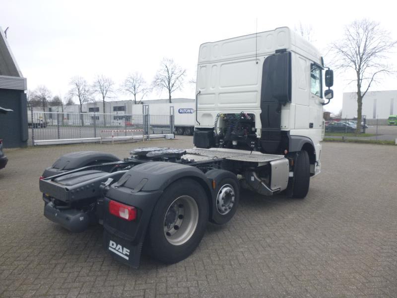 DAF XF 480 FTP 6X2 P null