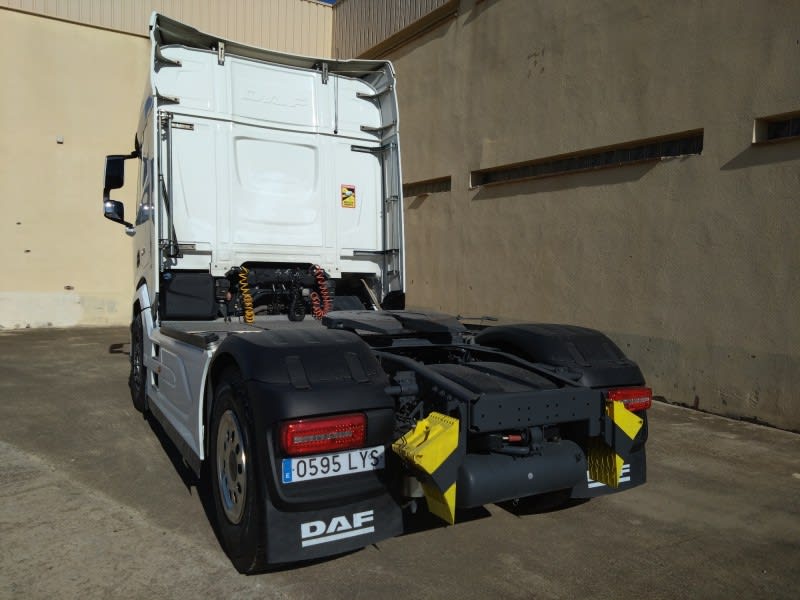 DAF XFn 480 FT 4X2 null