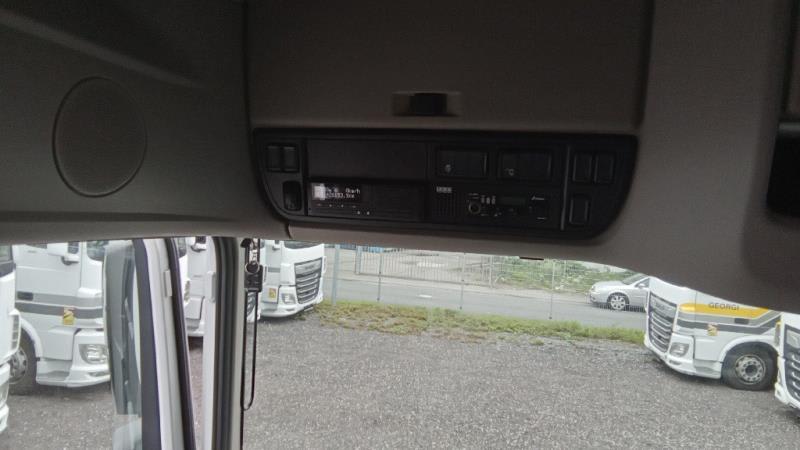 DAF XF 480 FT 4X2 LOW DECK null