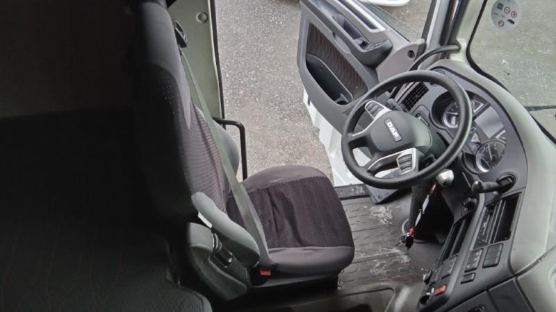 DAF XF 480 FT 4X2 LOW DECK null