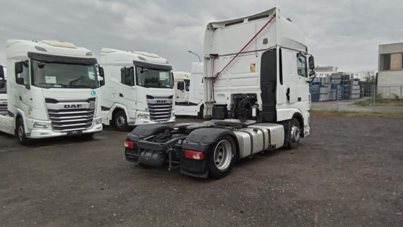 DAF XF 480 FT 4X2 LOW DECK null