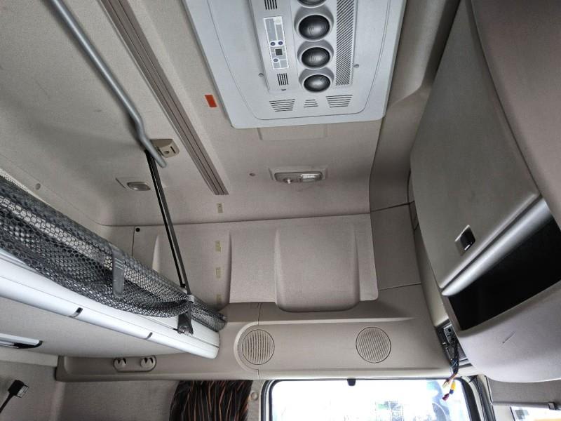 DAF XF 480 FT 4X2 LOW DECK null