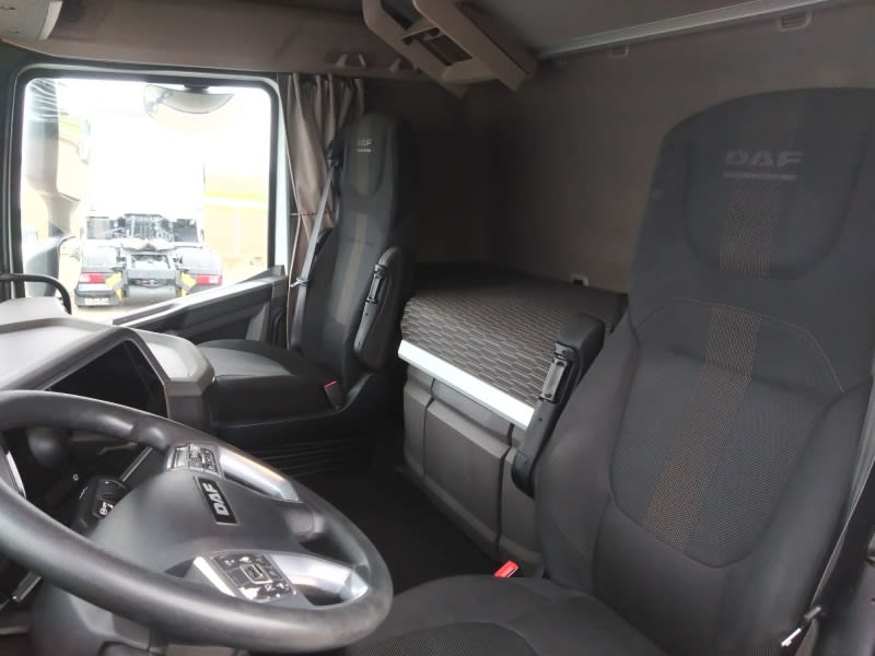 DAF XFn 480 FT 4X2 null