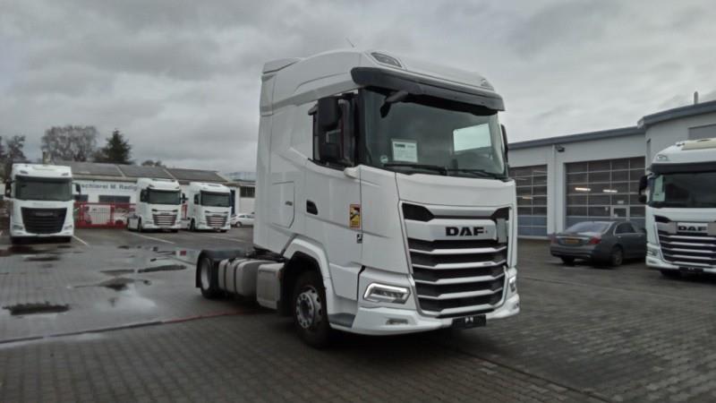 DAF XG 480 FT 4X2 LOW DECK null