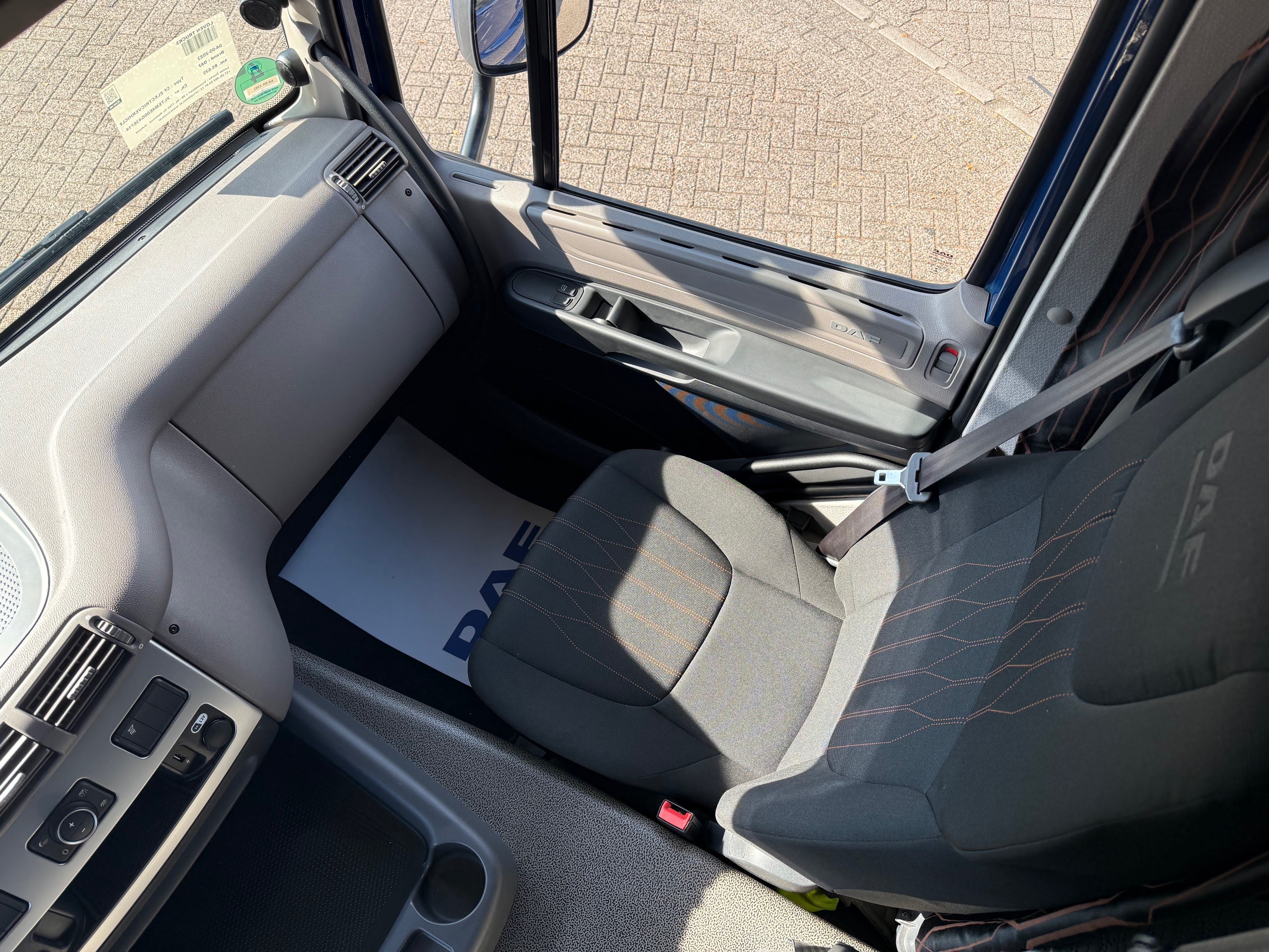 DAF CF 210 FT 4X2 Electric incl. R&M and Battery Warranty null