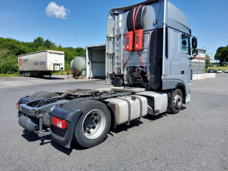 DAF XF 480 FT 4X2 LOW DECK null