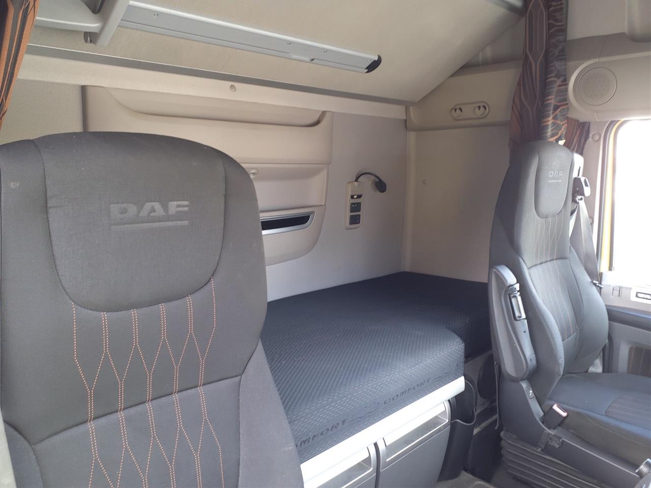 DAF XF 480 FT 4X2 null