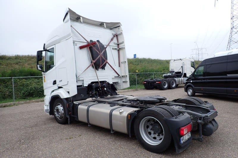 DAF XFn 480 FT 4X2 LOW DECK null