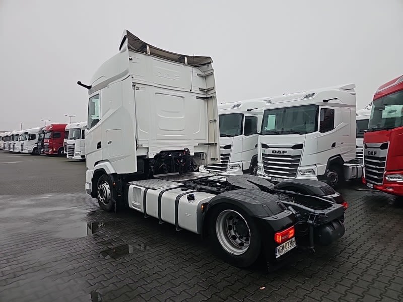 DAF XG 480 FT 4X2 LOW DECK null