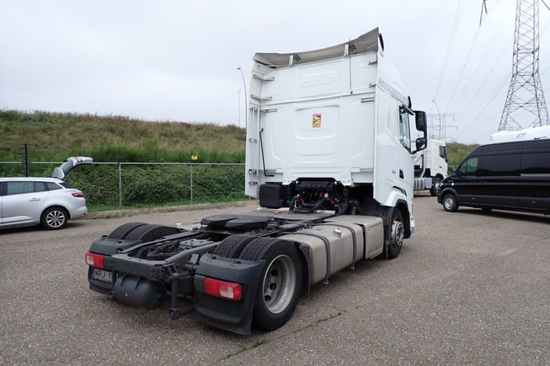 DAF XFn 480 FT 4X2 LOW DECK null