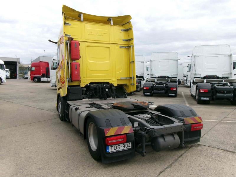 DAF XFn 480 FT 4X2 LOW DECK null