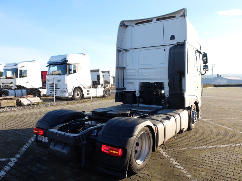 DAF XF 480 FT 4X2 LOW DECK null