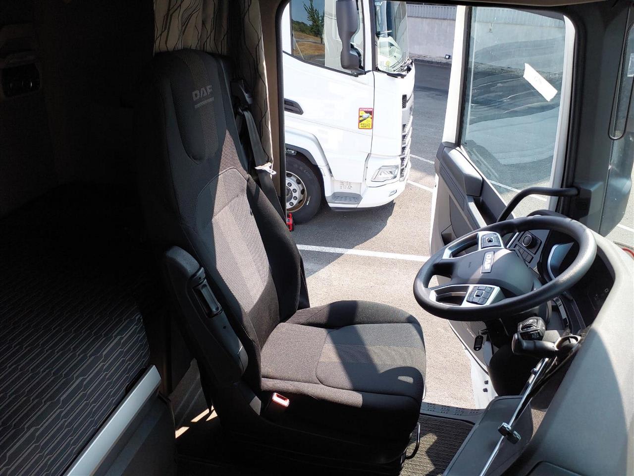DAF XFn 480 FT 4X2 null