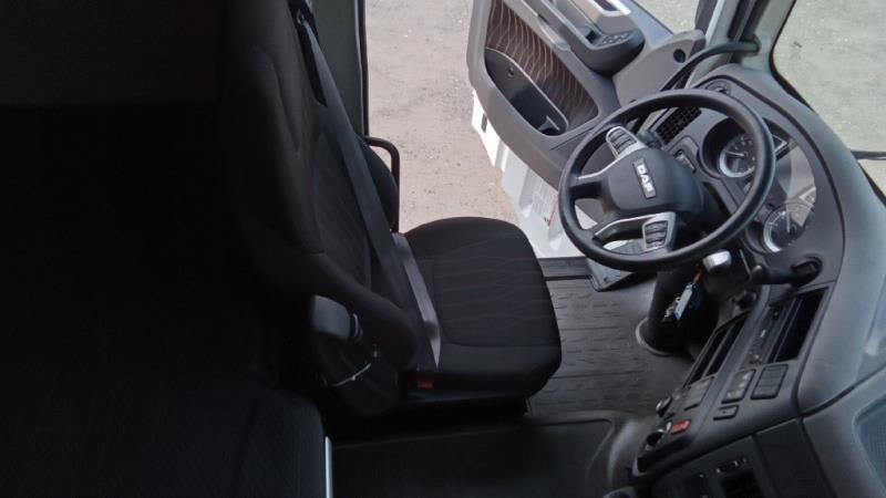 DAF XF 480 FT 4X2 LOW DECK null