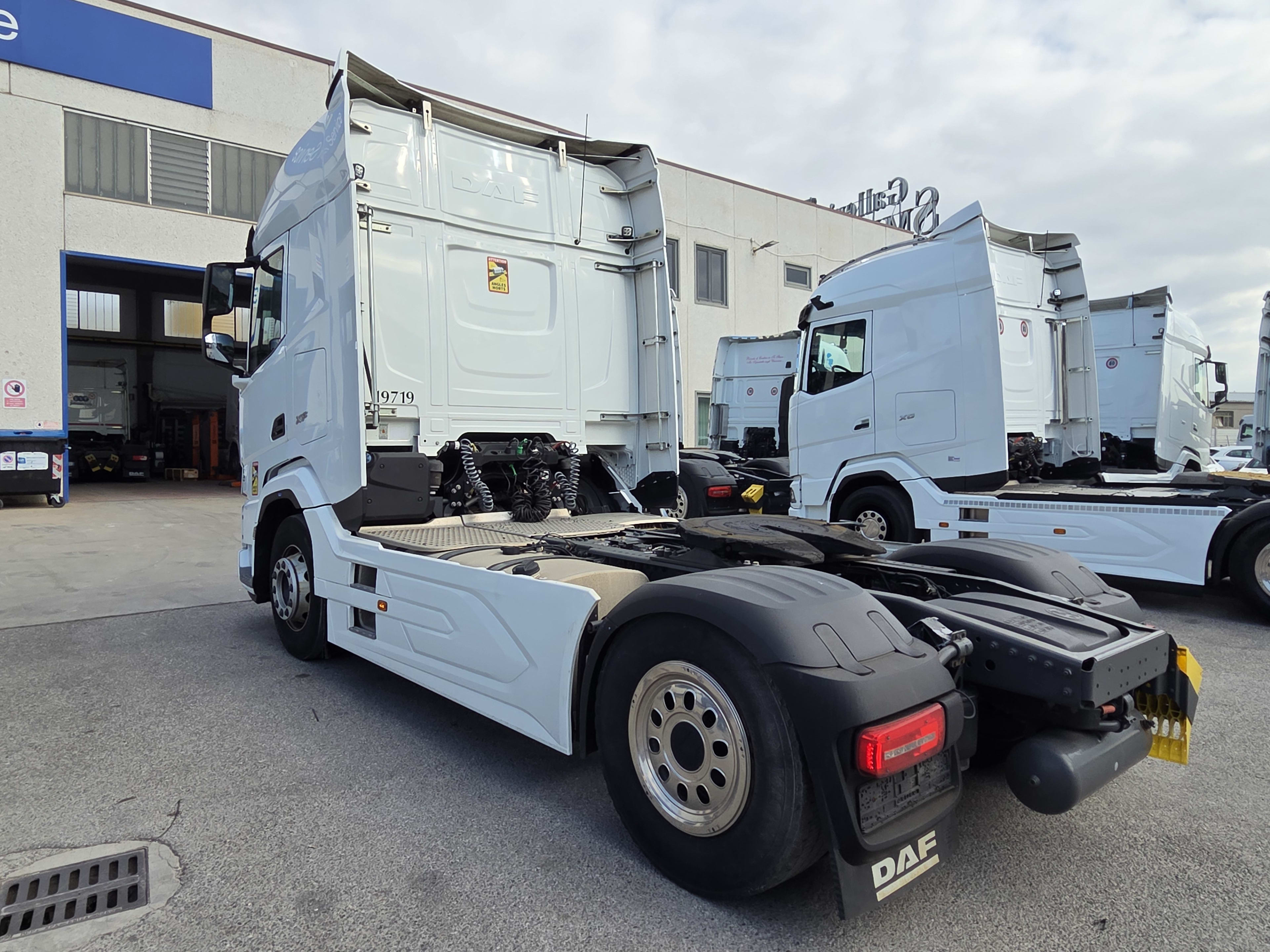 DAF XFn 480 FT 4X2 null