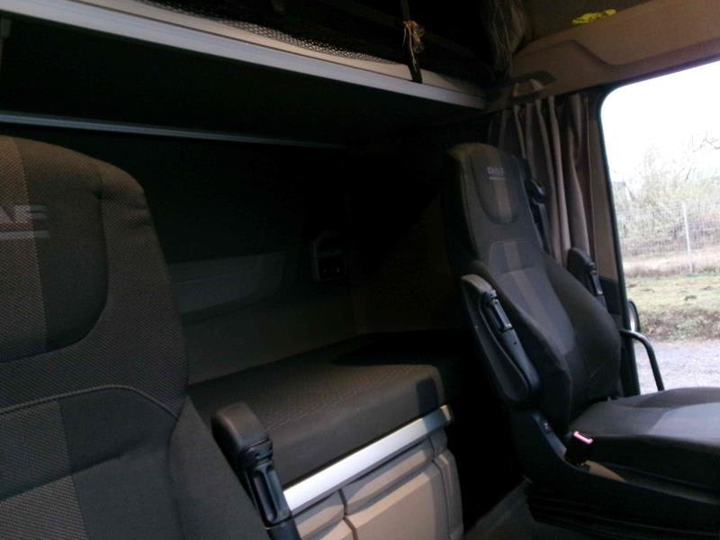 DAF XG 480 FT 4X2 LOW DECK null