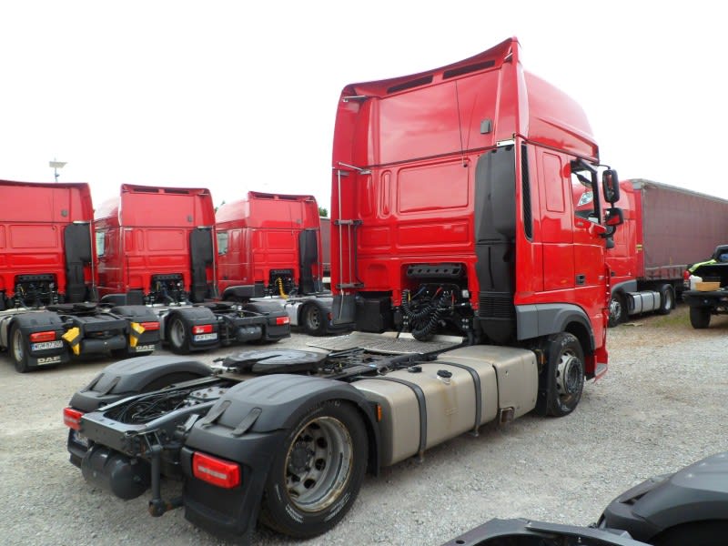 DAF XF 480 FT 4X2 LOW DECK null