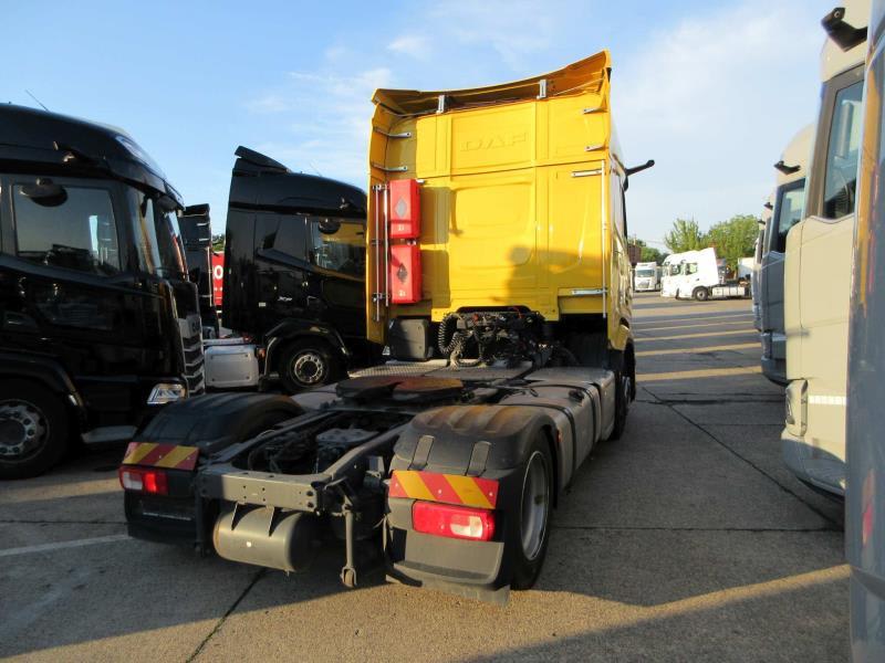 DAF XFn 480 FT 4X2 LOW DECK null
