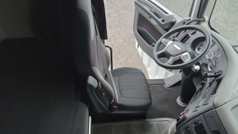 DAF XF 480 FT 4X2 LOW DECK null