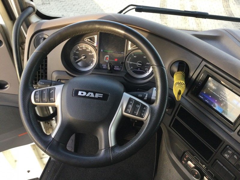 DAF XF 480 FT 4X2 LOW DECK null