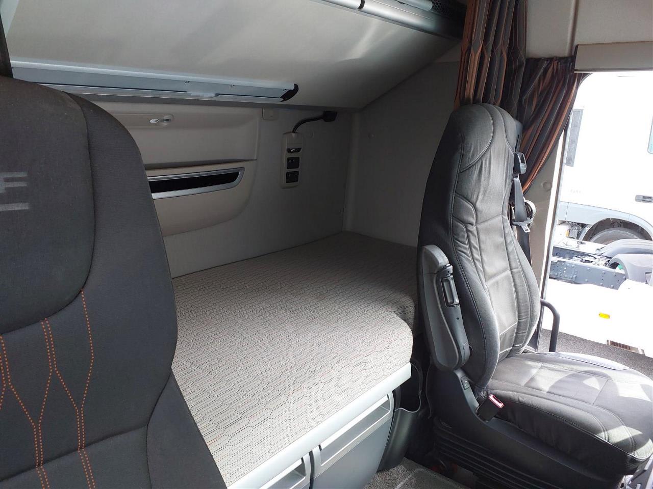 DAF XF 530 FT 4X2 null
