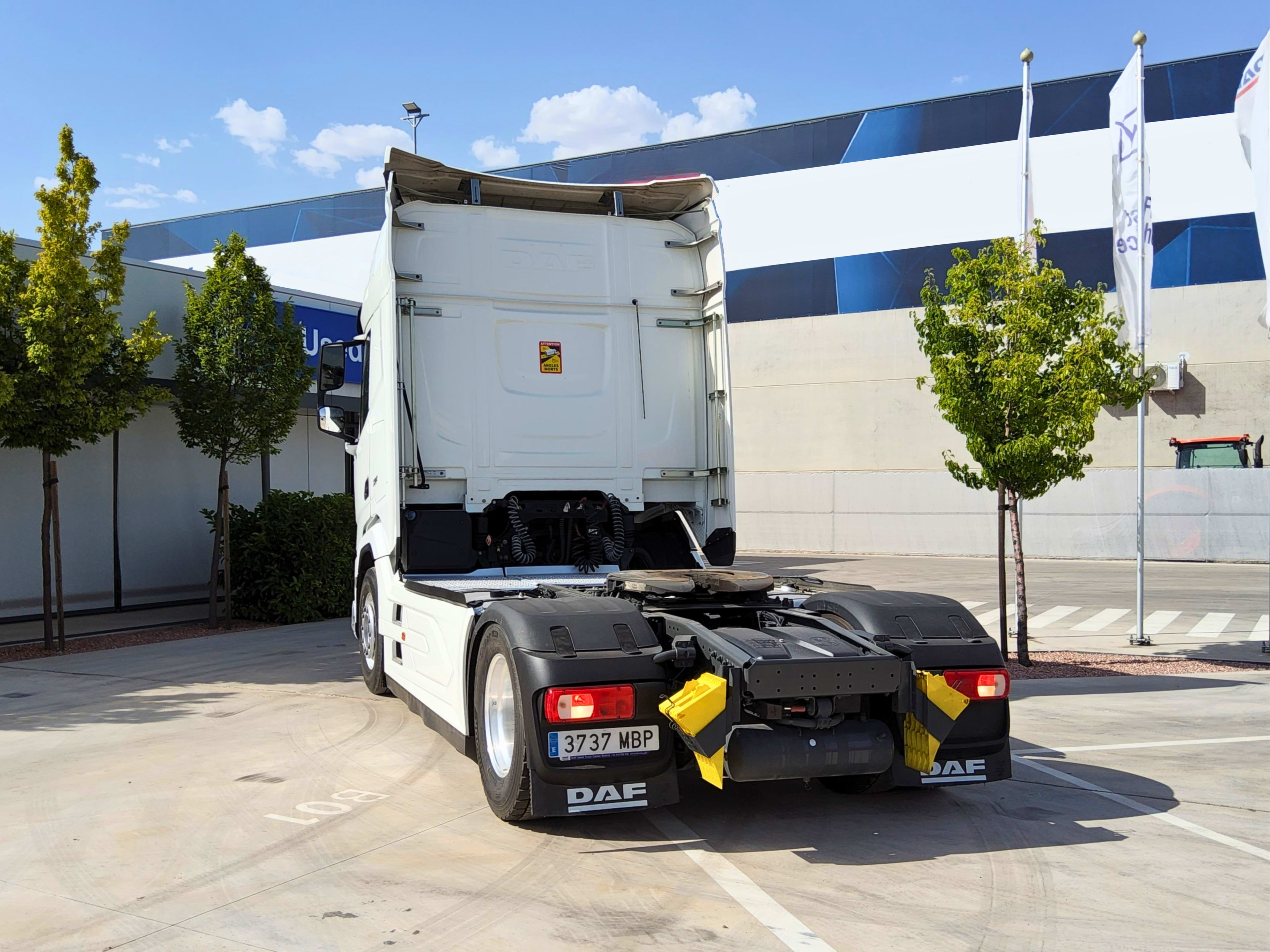 DAF XFn 480 FT 4X2 null