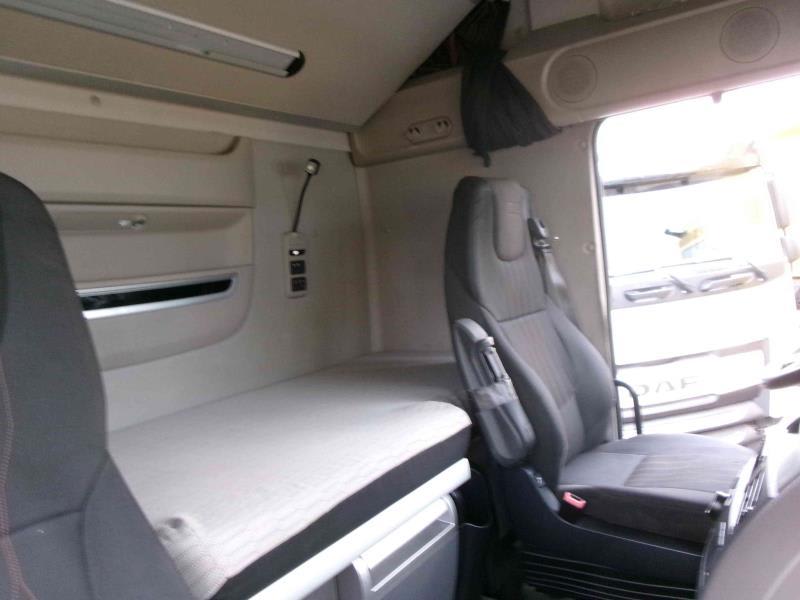 DAF XF 480 FT 4X2 LOW DECK null