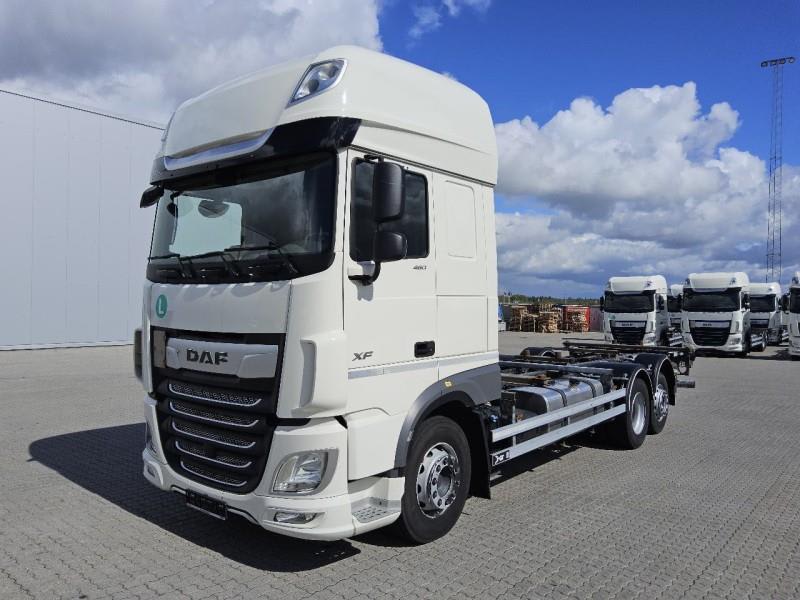 DAF XF 480 FAR 6X2 R null