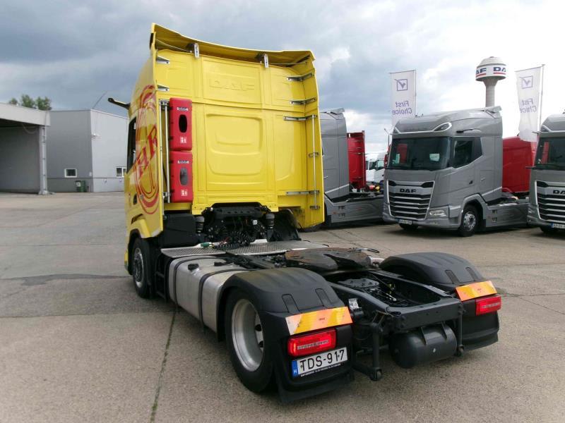 DAF XFn 480 FT 4X2 LOW DECK null