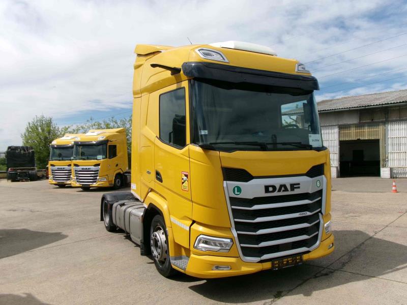 DAF XFn 480 FT 4X2 LOW DECK null