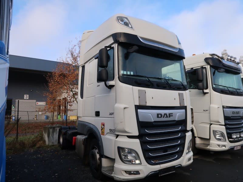 DAF XF 450 FT 4X2 LOW DECK null