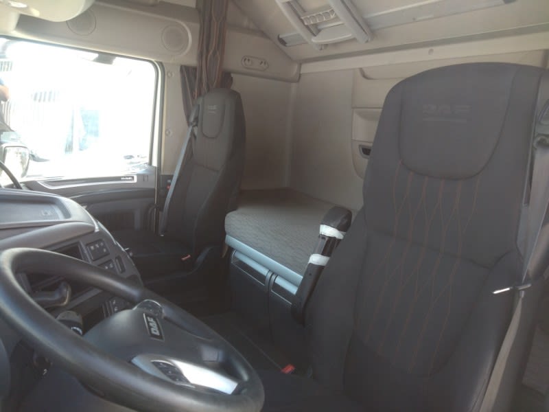 DAF XF 480 FAR 6X2 R null
