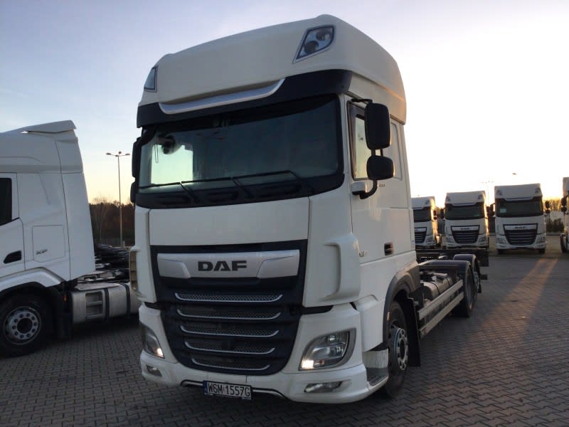 DAF XF 480 FAR 6X2 R null