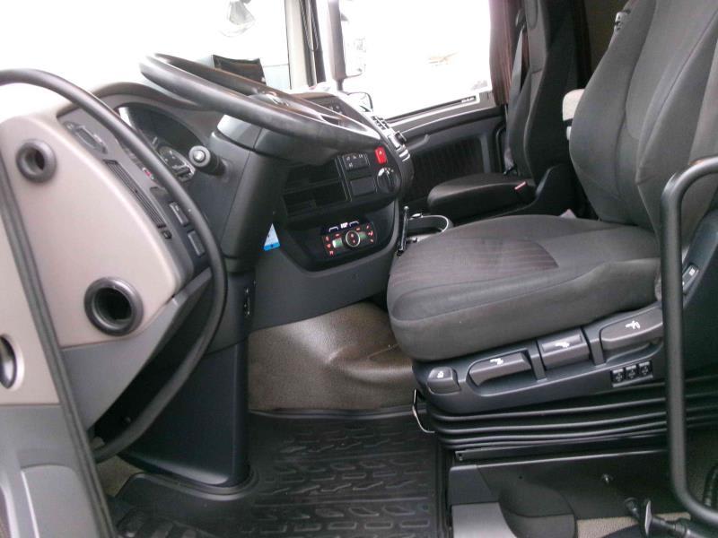 DAF XF 480 FT 4X2 LOW DECK null