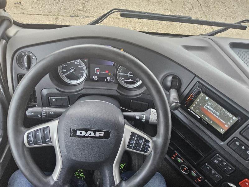 DAF XF 480 FAR 6X2 R null