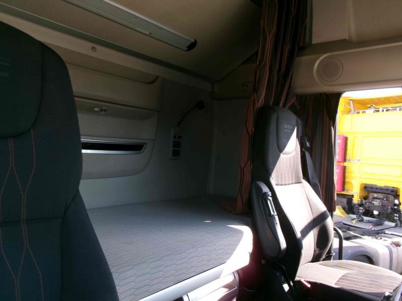 DAF XF 480 FT 4X2 LOW DECK null