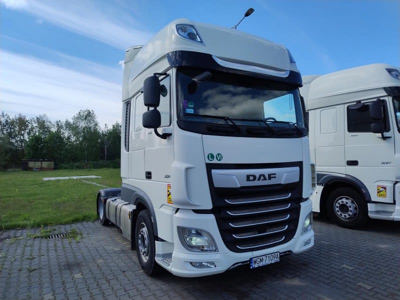 DAF XF 480 FT 4X2 LOW DECK null
