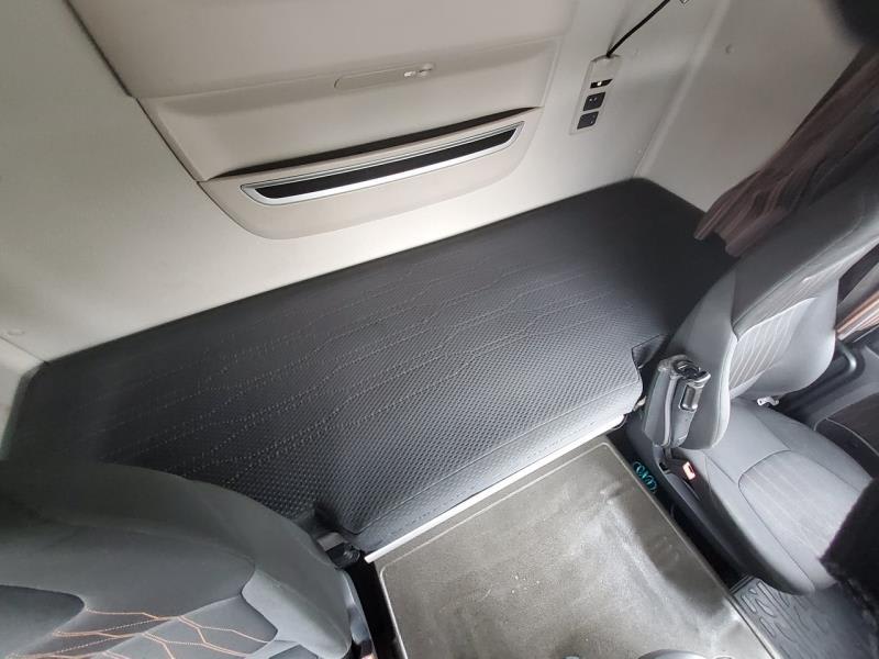 DAF XF 480 FT 4X2 LOW DECK null