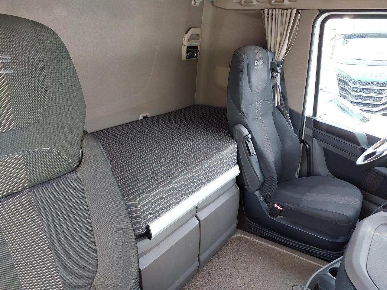 DAF XFn 480 FT 4X2 null