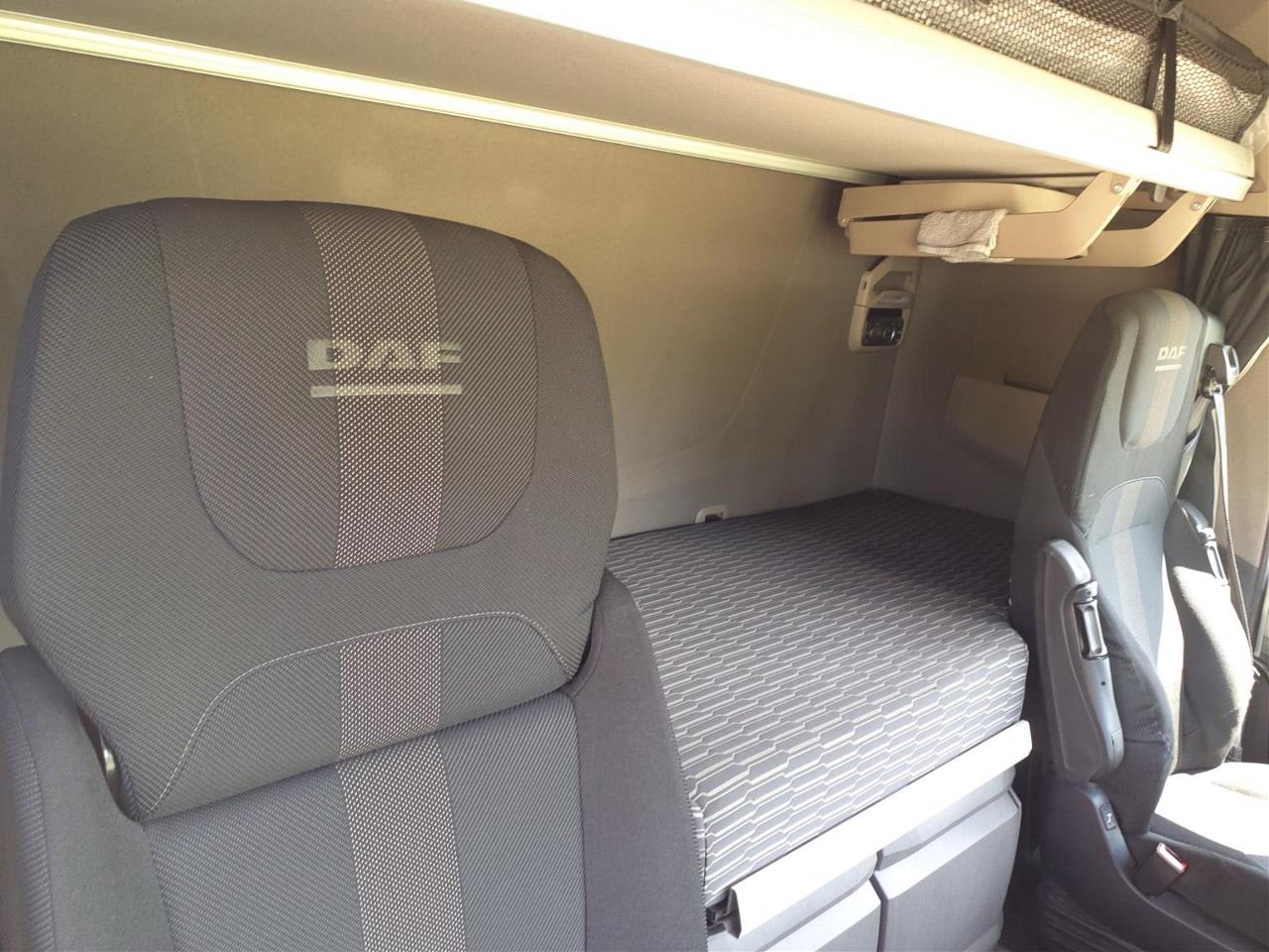 DAF XFn 480 FT 4X2 null