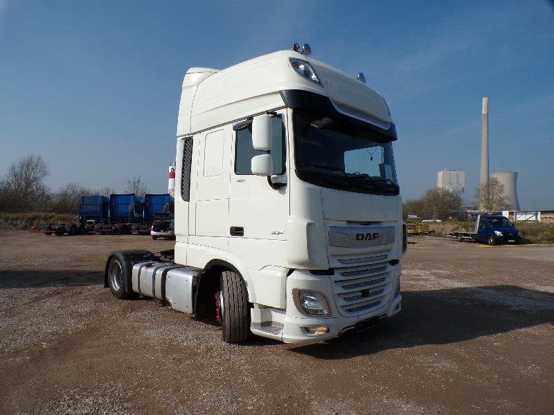 DAF XF 480 FT 4X2 LOW DECK null