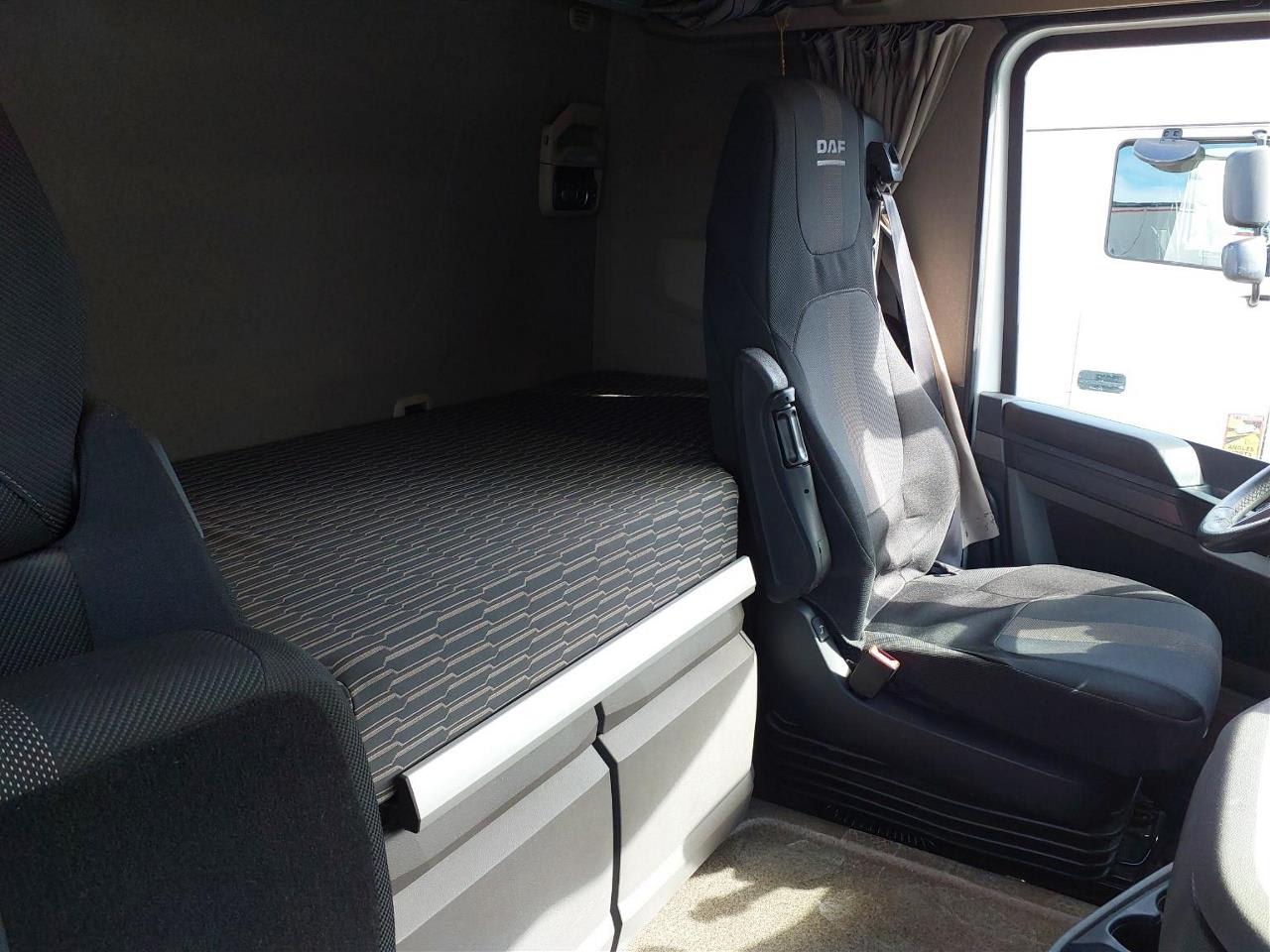DAF XFn 480 FT 4X2 null