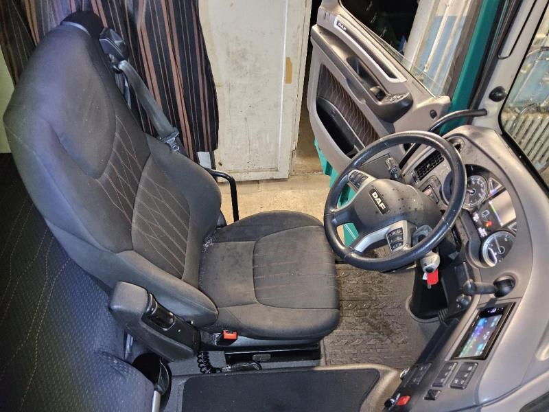 DAF XF 480 FT 4X2 LOW DECK null