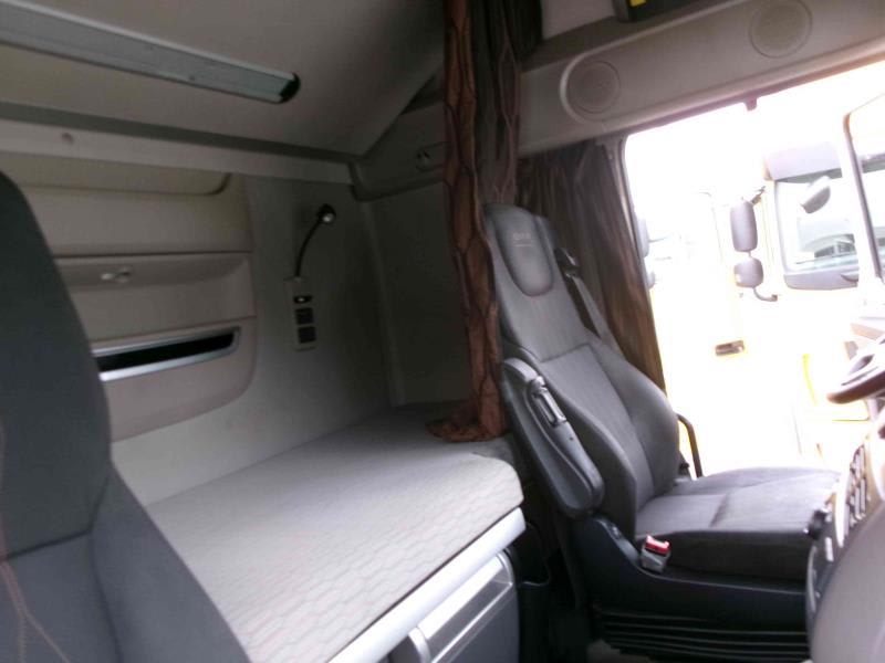 DAF XF 480 FT 4X2 LOW DECK null
