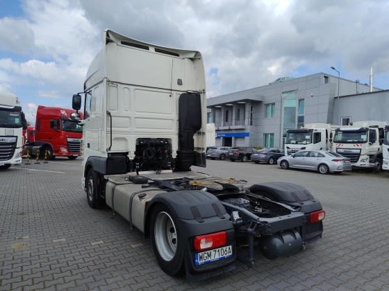 DAF XF 480 FT 4X2 LOW DECK null